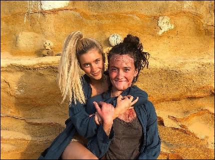 cadrs037 (1067x795, 264 k�...)